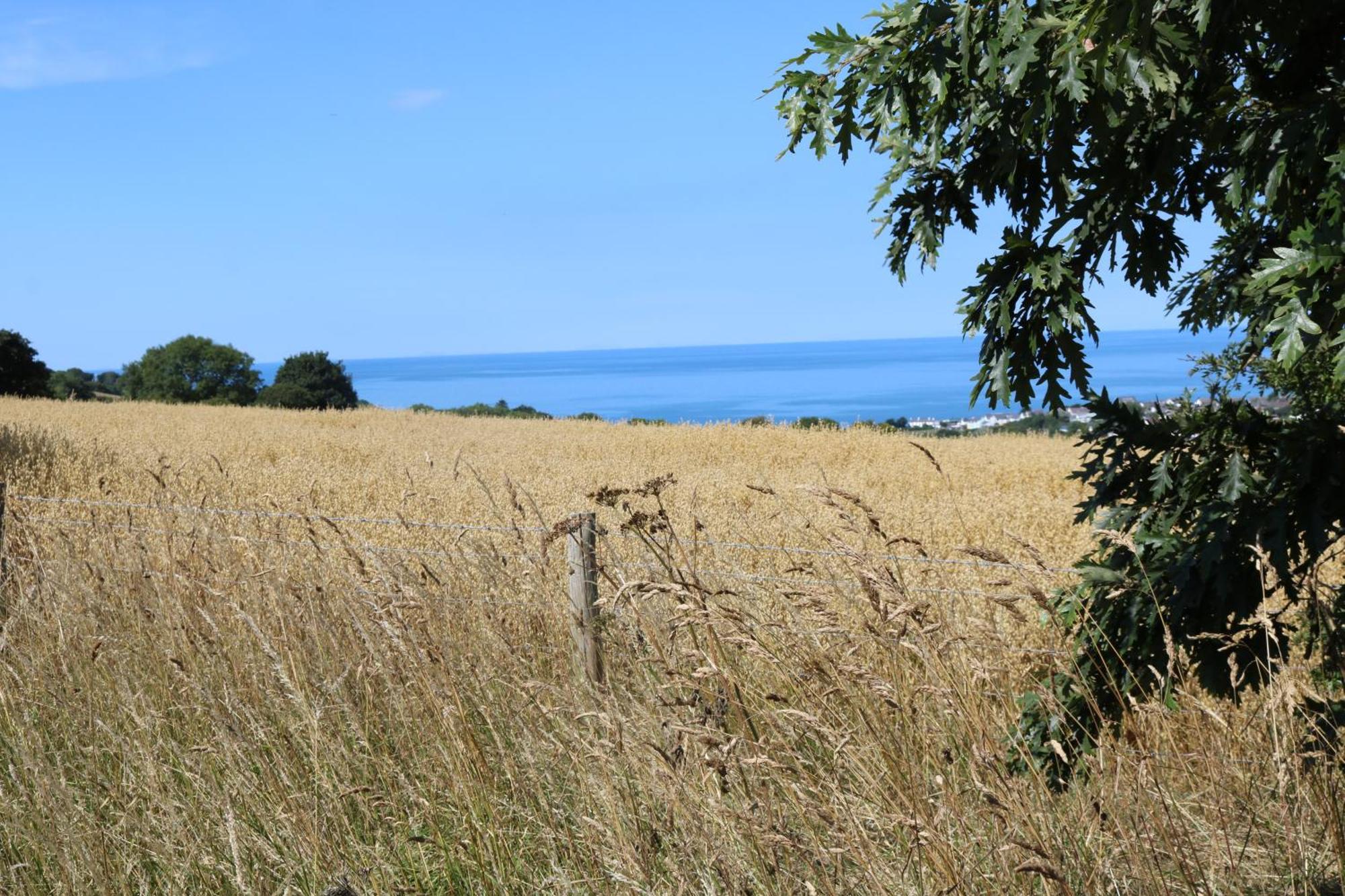 Penlan Coastal - Cornerstone Holiday home Aberporth
